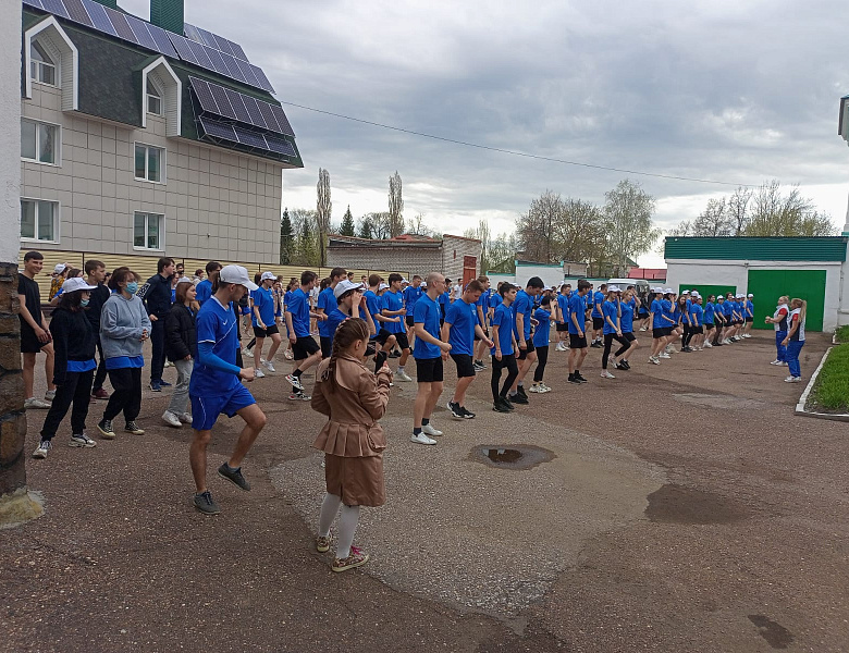 Зарядка Победы